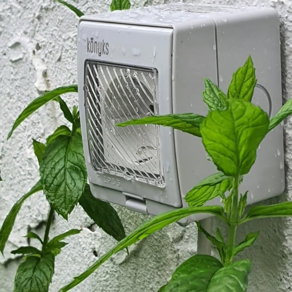 KONYKS PLUVIOSE FR-Prise électrique extérieure 16A Wi-Fi/BT/FR/IP55